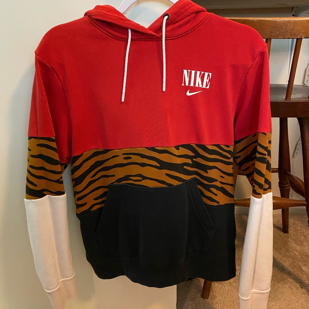 Nike Fashion Hoodie